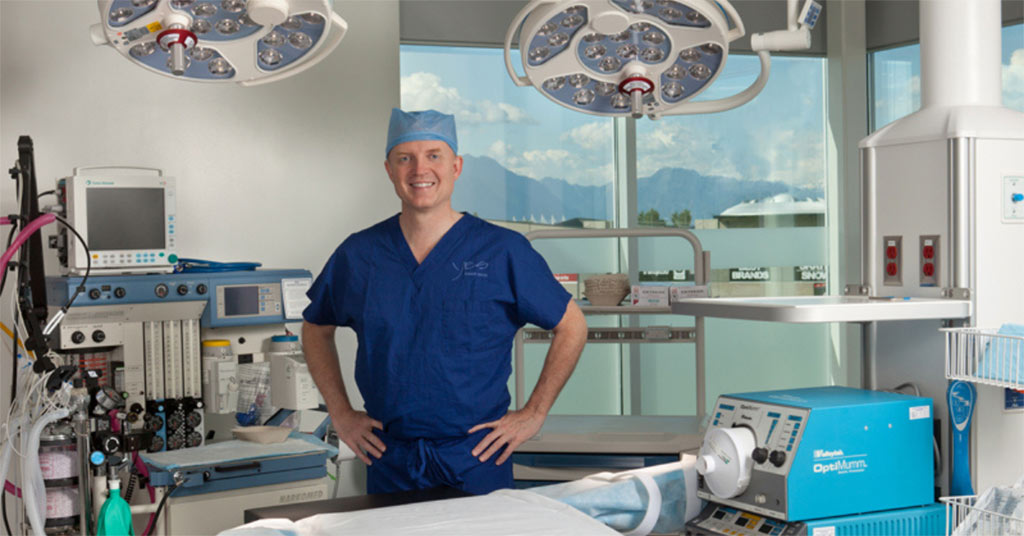 Dr. Mosher, plastic surgeon at YES MedSpa and Plastic Surgery Centre